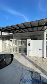 De homestay pd - Image 2