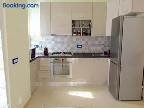 Pietra Home, posto auto, AC ,WIFI, 150mt dal mare - Image 3