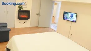 Richview Gardens Apartment - Image 2
