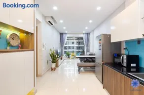 Home, Cosy&Luxury Apartment - 5mins to Airport, Free Pool&Gym, Airport Pick up Service - Image 3