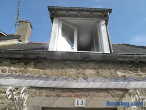 maison de pécheur typique presqu’île Saint Jacut Sur Mer - Image 1