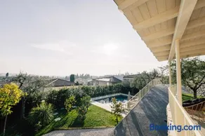 Cavalino Boutiquehouse - Image 1