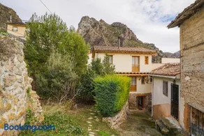 Casa Arnedillo by Apartamentos Arnedillo - Image 2