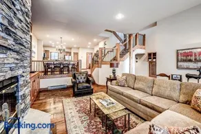 22 Highlands Townhomes - Image 5