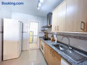 Apartamento acogedor de 2 dormitorios a solo 150 m de la playa Sabinillas, Manilva - Image 4