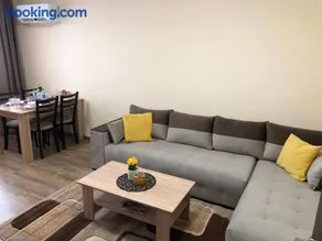 Luxury apartment 2 Free Underground Secure Parking - Image 5