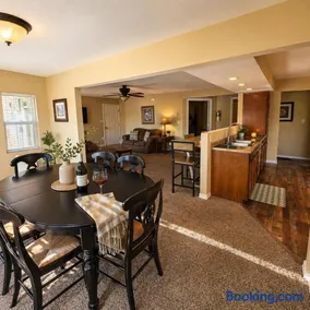 Buccaneer Bay #28 - Beachfront Bliss - Image 2