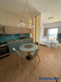 Casa Gaia - Unit 2 - Image 3