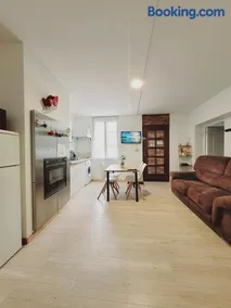 Appartement entier au rez- de- chaussée - Image 1