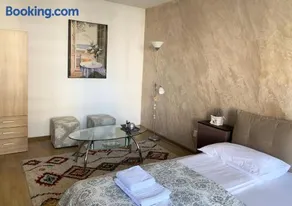 Elegantza Suites - Image 3