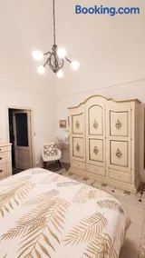 Private Home with Sunset and Gallipoli Views - Image 2
