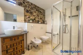 Bella Vista RDA Luxury Apartments vista lago parking - Image 3