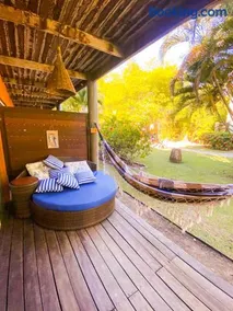 Quarto e sala com piscina em Maceió - Villas Tulipa 02 - Image 3