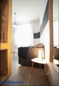 PRESTIGELOC - Studio Calme, 1er Emplacement - Place du Martroi, Idéal Pro - Image 3