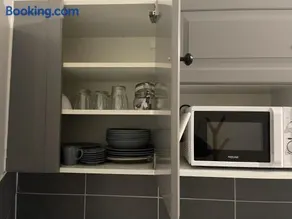 Studio 17 - Cosy & Modern - Image 5