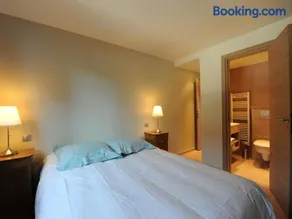 Appartement spacieux 10 personnes avec wifi et parking à Courchevel - Image 4