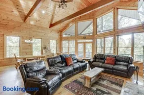Deluxe Cabin For Groups Near Helen w Hot Tub - Image 1