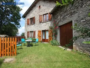 Gîte familial au calme avec jeux, VTT, randonnée, près du Parc Livradois, La Chaise-Dieu et Craponne - FR-1-582-214 - Image 1