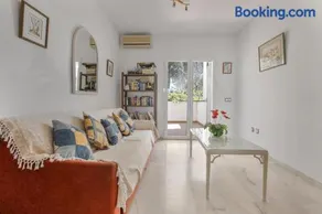 Ayma Apartamento Dodge Lauro golf - Image 3
