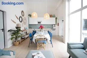 EcoCasa!! Groups - 8 min Metro to Valencia - Premium Renovated - Fully Equipped - Patio - Business Invoices - Min 11 noches - Image 2