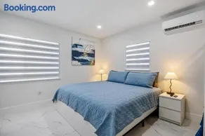 Cozy Apartment with a luxury King Bed - Image 1