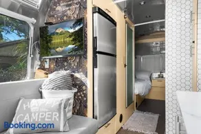 Weeki Wachee Waterfront Airstream Glamping Experience - Image 5