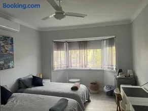 Private Home Centrally located - Image 5