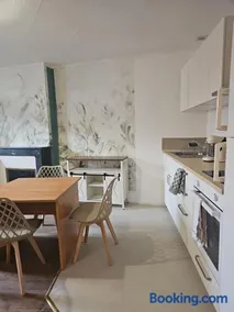 Appartement coquet avec wifi à la Machine - Image 3