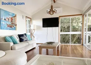 Ocean Pearl - 3 bedroom beachfront property! - Image 4