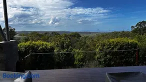 Hilltop Getaway - Image 3