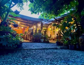 Marius B&B & Hostel - Image 1
