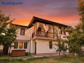 Kassandrova Guest House & Spa - Image 1
