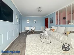 Enchanted Kingdom Disneyland Paris - Rentaway BnB - Image 2