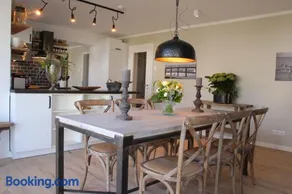 Fine Home - Image 2