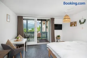 "Boho Oase" with lake view and pool - Image 1