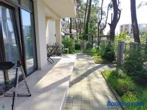 Home Hotel - Image 3