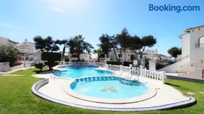 R-1935 POOL AND GARDEN - Image 2