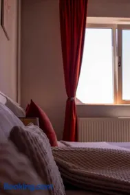 Lyra Apartment - Image 5