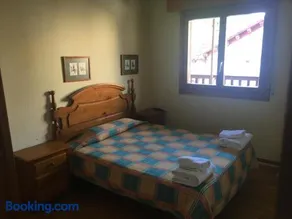 Apartamentos Turisticos Sol y Nieve - Image 3