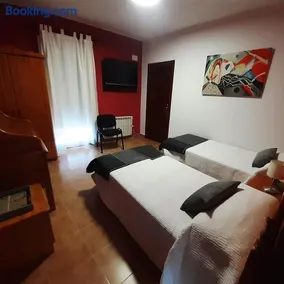 Alojamiento Peña Dorada - Image 2