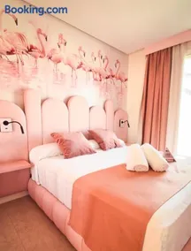 On Pink Motel - Image 2