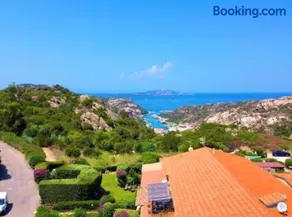 Costa Smeralda- Fantastico Family Apartments Apple Green-Località Lu Cumitoni Poltu Quatu - Seasons Real Estate - Sardegna - Image 1