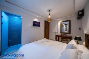 Dar Andalouz Cozy Moroccan studios Panoramic view and rooftop - Image 2