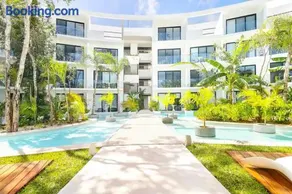 Central Park Lagunas - Image 3