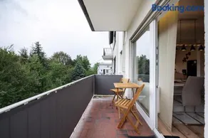 4 Zi, EG, Kü, Bad, Balkon Parknähe - Image 2