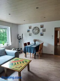 Ferien - und Monteurwohnung am Freibad - Image 1