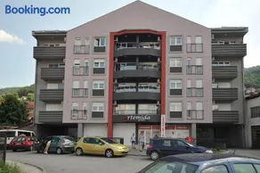 Apartment Exclusive - Image 3