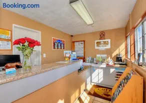 Bayside Inn - Image 2