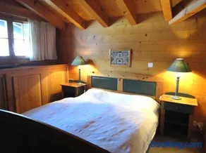 South Facing Family Chalet in Saanen Village - Image 4
