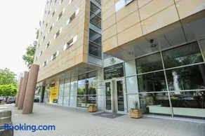 DS Za Kolumnami - Image 2